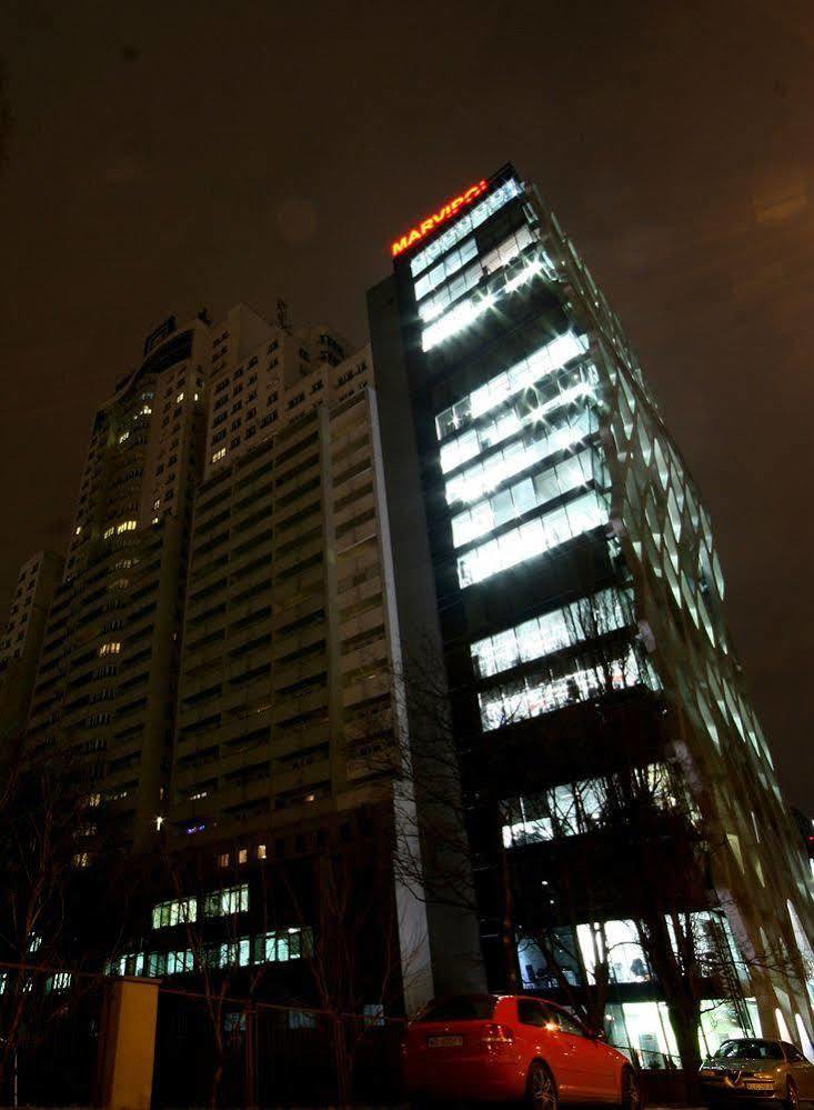 Lucka Residence Warsaw Luaran gambar
